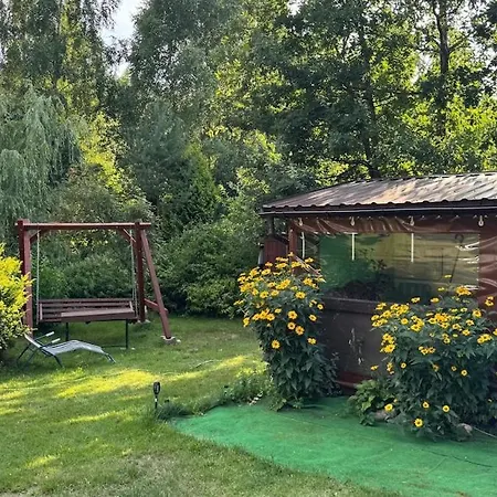 Drewniany Caloroczny W Kaszubskim Raju * Czarna Dabrowka